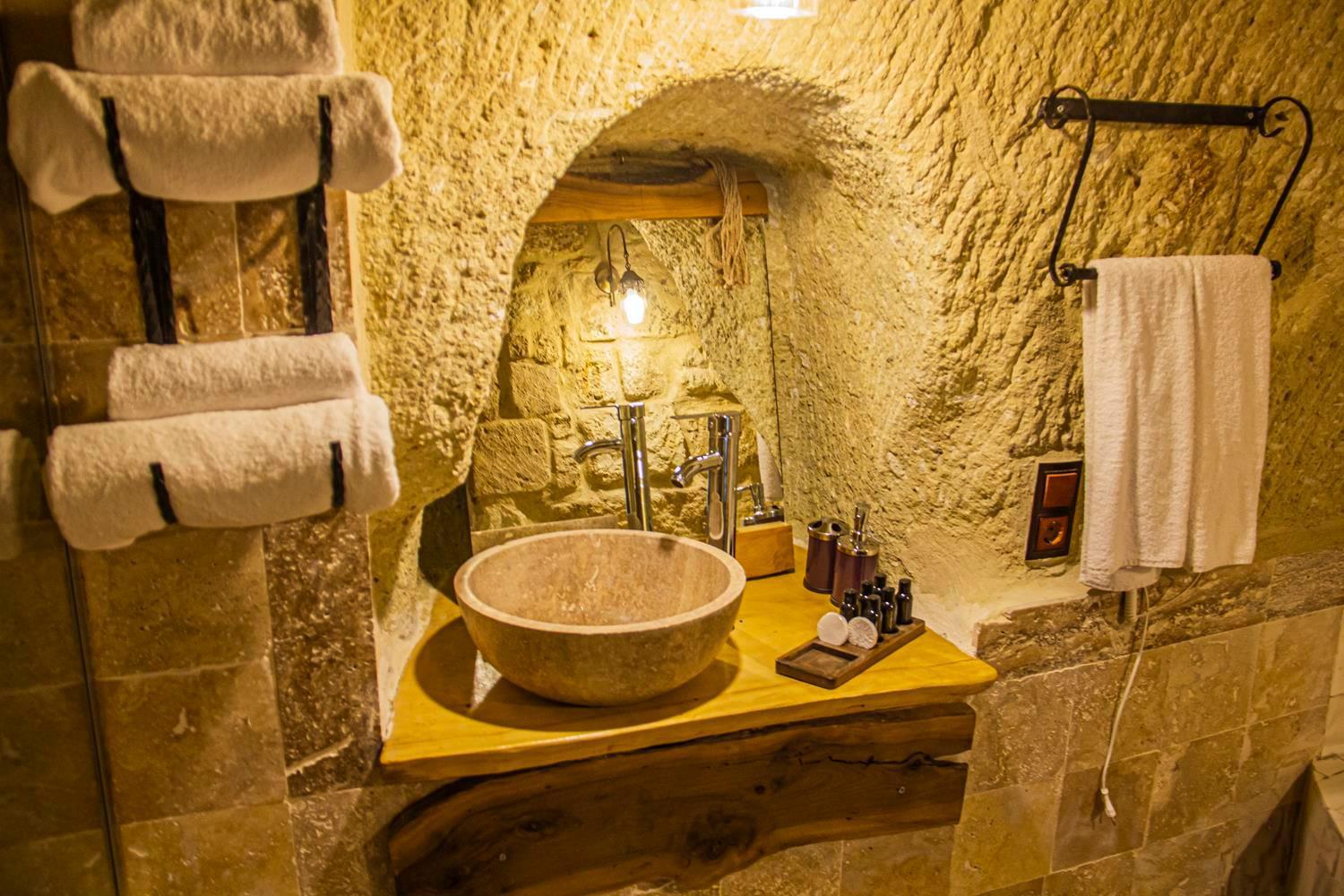 Junior Ottoman Cave Bed & Breakfast Ürgüp Exterior photo