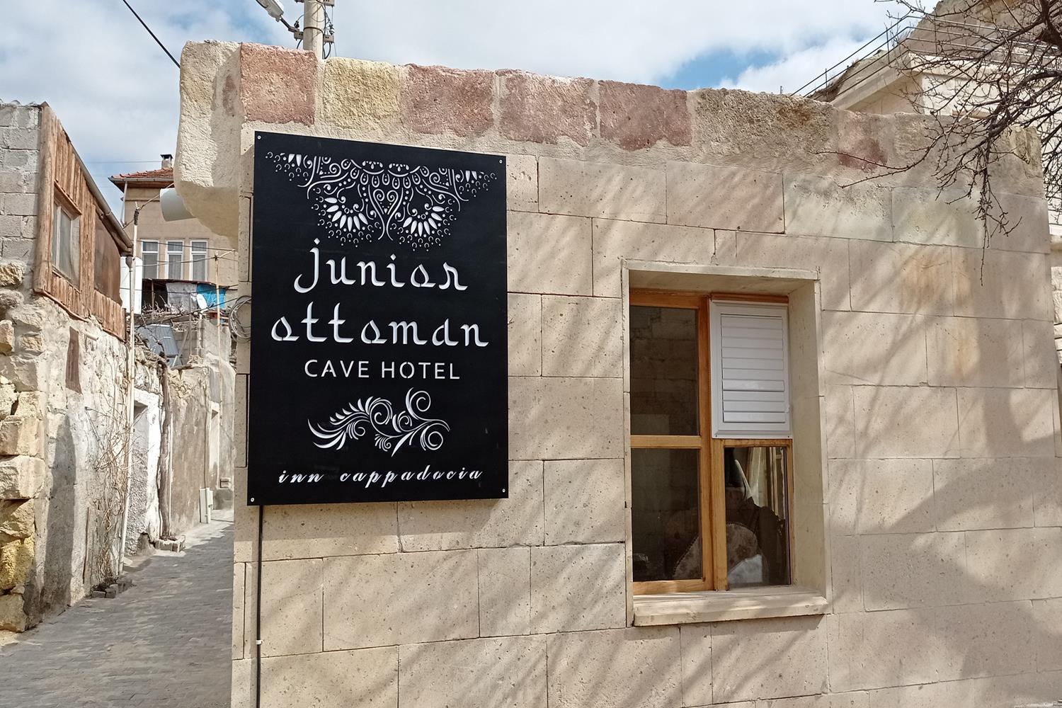 Junior Ottoman Cave Bed & Breakfast Ürgüp Exterior photo